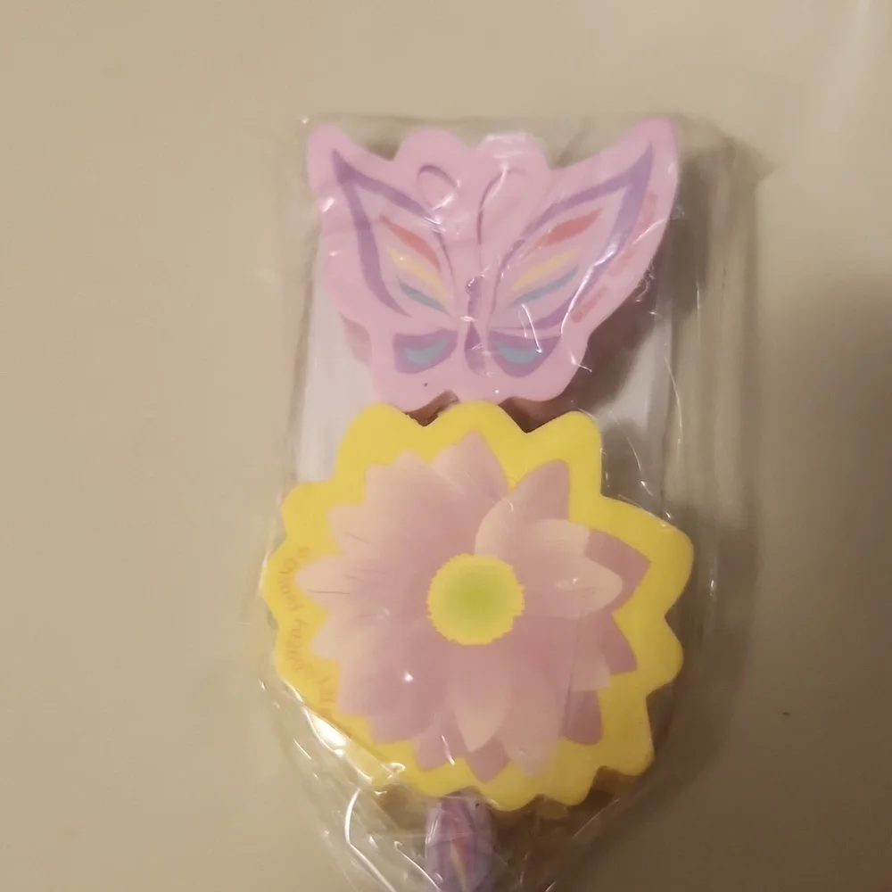 Floral pen